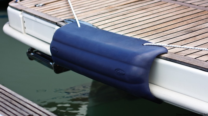 Bug-Fender für klassische Segelboote und Heck-Fender für Badeplattformen